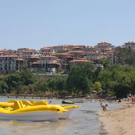 1spal'nyi Apartament Santa Marina Sozopol' Aparthotel